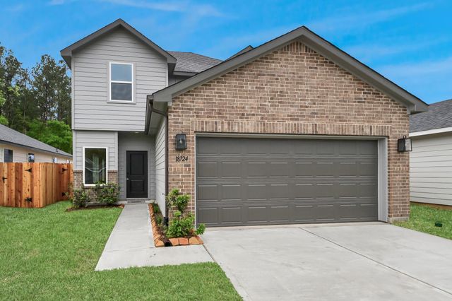 18724 Loom Drive, Conroe, TX 77306