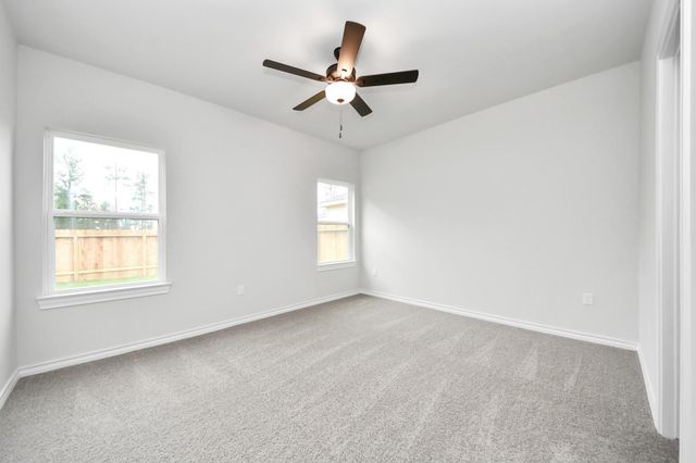 18724 Loom Drive, Conroe, TX 77306