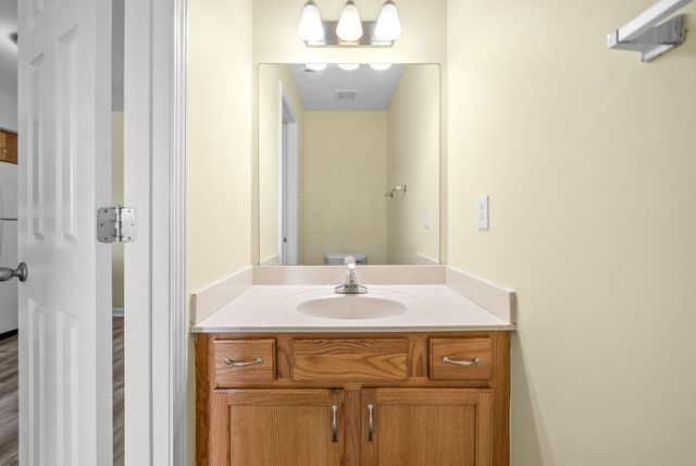 3826 Jockey Drive B, Clarksville, TN 37040