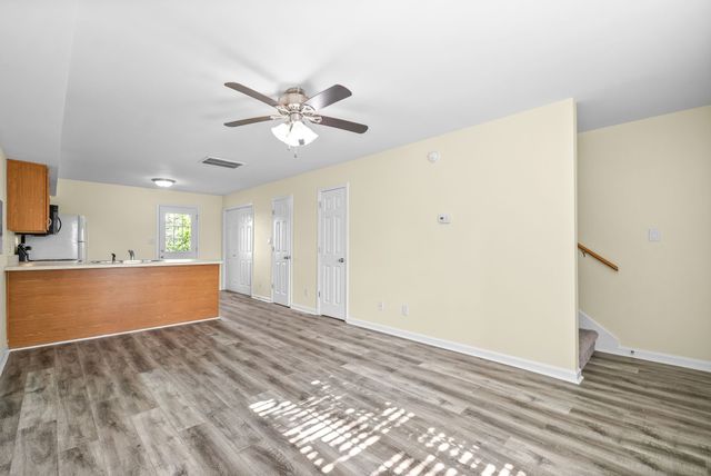 3826 Jockey Drive B, Clarksville, TN 37040