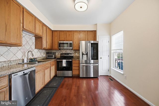 15113 GAFFNEY CIR, Gainesville, VA 20155