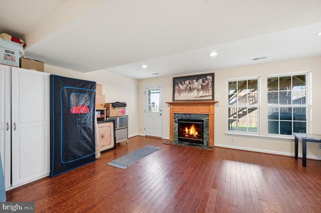 15113 GAFFNEY CIR, Gainesville, VA 20155