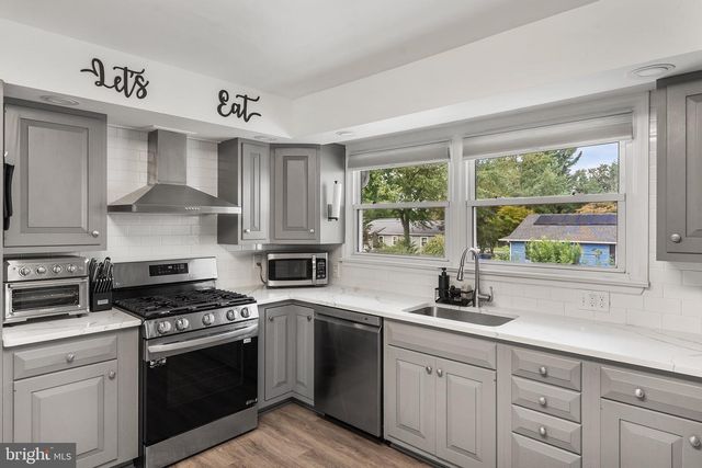 1104 ESSEX AVE, Voorhees, NJ 08043