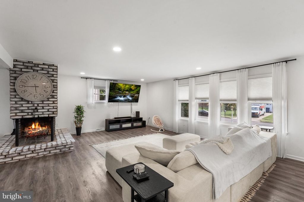 1104 ESSEX AVE, VOORHEES, NJ 08043 — photo 4