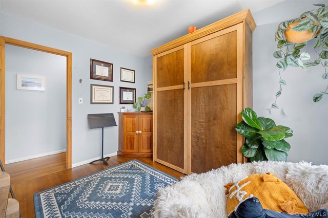 15 Goldsmith Avenue, Greenlawn, NY 11740