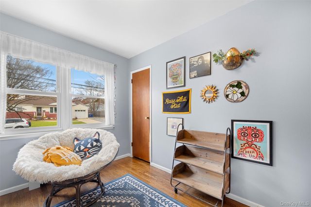 15 Goldsmith Avenue, Greenlawn, NY 11740