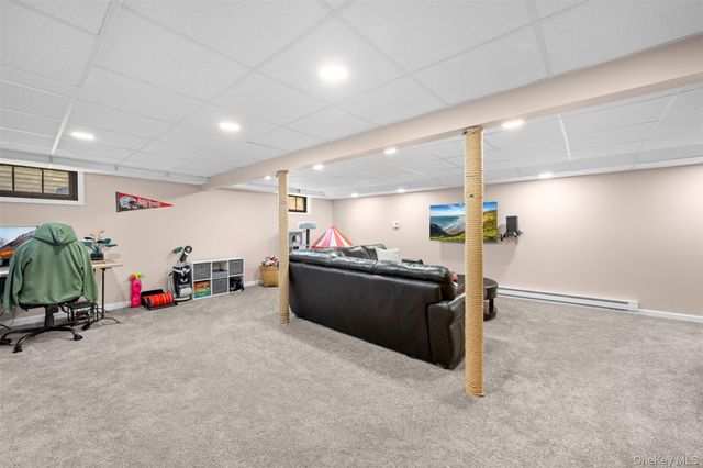 15 Goldsmith Avenue, Greenlawn, NY 11740