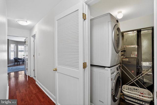 2246 CHRISTIAN ST, Philadelphia, PA 19146
