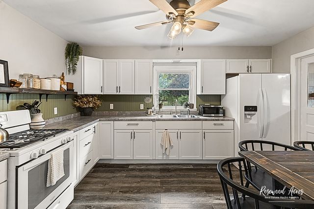 1232 Riverlane Drive, Bradley, IL 60915