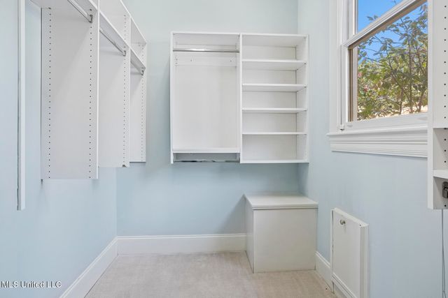 460 Saint Andrews Drive, Jackson, MS 39211