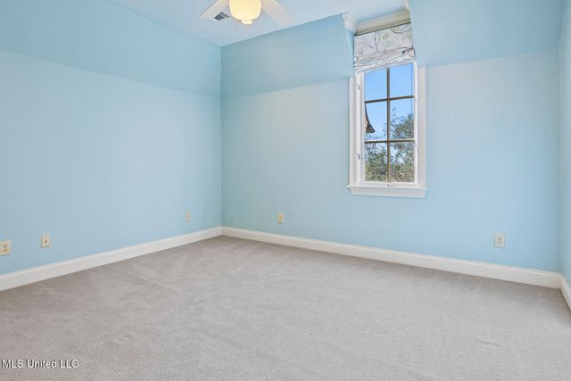 460 Saint Andrews Drive, Jackson, MS 39211