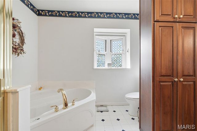 3839 Federer Place, St Louis, MO 63116