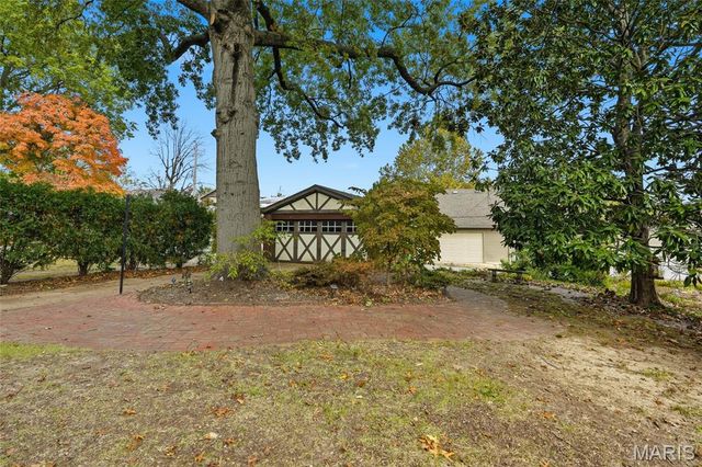 3839 Federer Place, St Louis, MO 63116