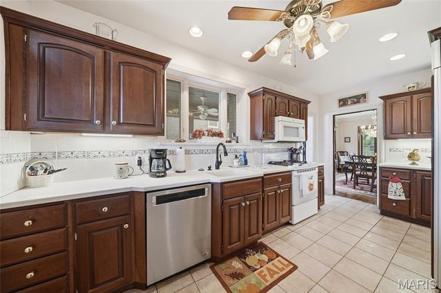 3839 Federer Place, St Louis, MO 63116