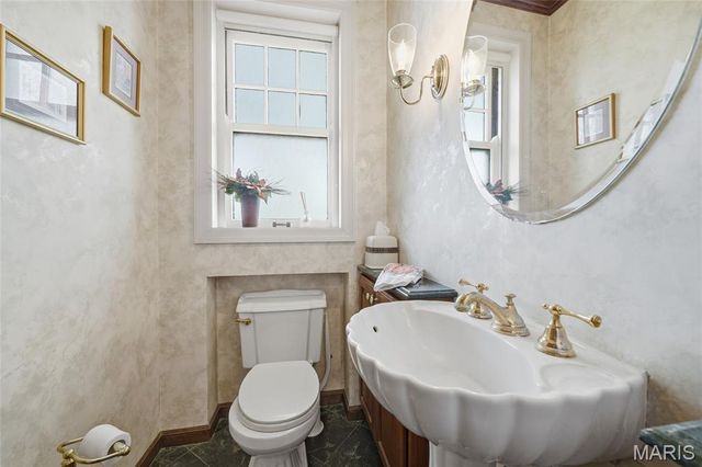 3839 Federer Place, St Louis, MO 63116