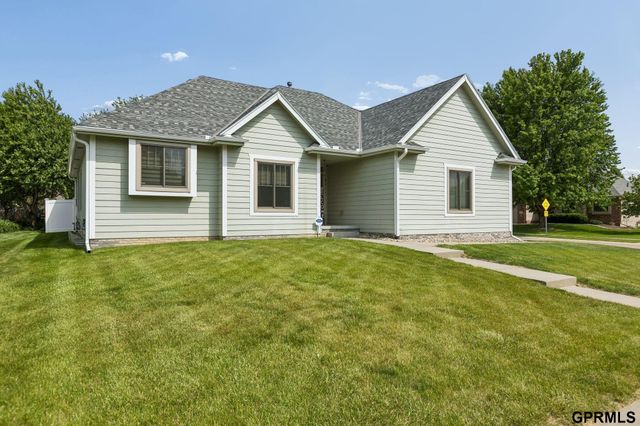 4805 N 135Th Avenue, Omaha, NE 68164