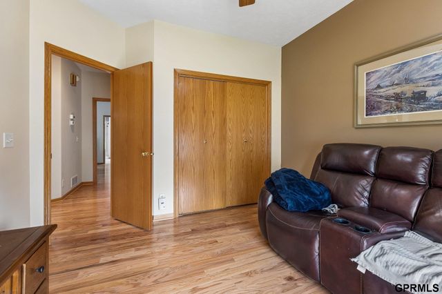 4805 N 135Th Avenue, Omaha, NE 68164