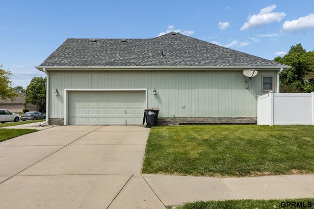 4805 N 135Th Avenue, Omaha, NE 68164