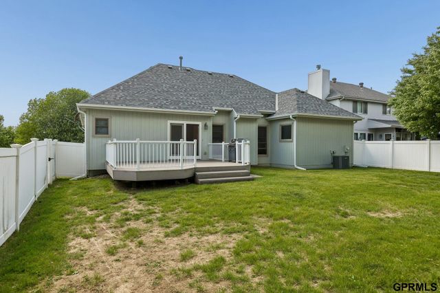 4805 N 135Th Avenue, Omaha, NE 68164