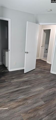 127 Aster Cir, Columbia, SC 29201