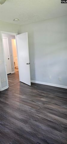 127 Aster Cir, Columbia, SC 29201