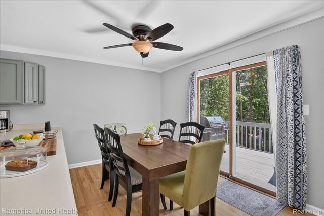 11521 Westshore Drive, Putnam Township, MI 48169