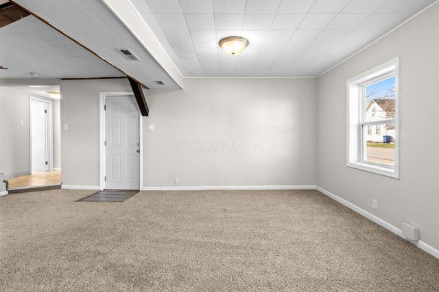 6 Wade Street, Delaware, OH 43015