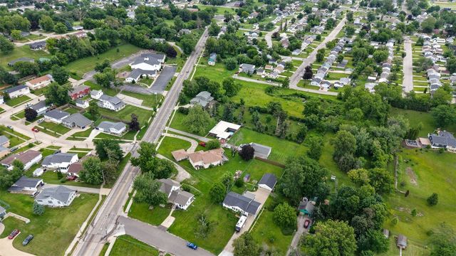 2609 1st Avenue SW, Cedar Rapids, IA 52404