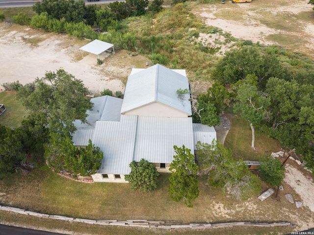 1200 & 1340 Hinch, New Braunfels, TX 78132