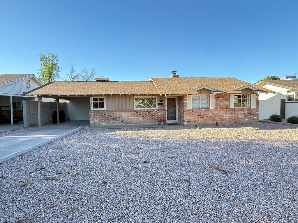 1049 E 2nd Avenue, Mesa, AZ 85204