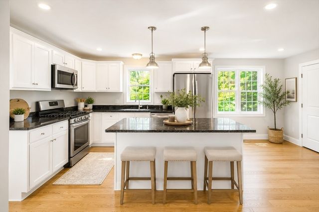 123 Forest St, Weymouth, MA 02190