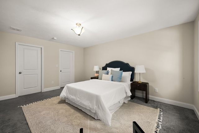 123 Forest St, Weymouth, MA 02190