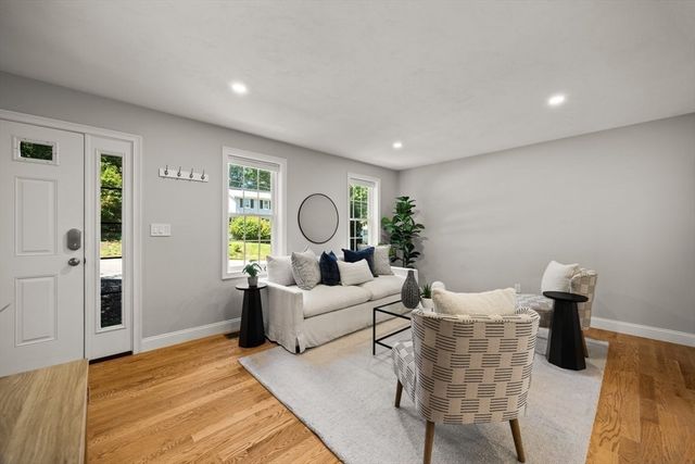 123 Forest St, Weymouth, MA 02190