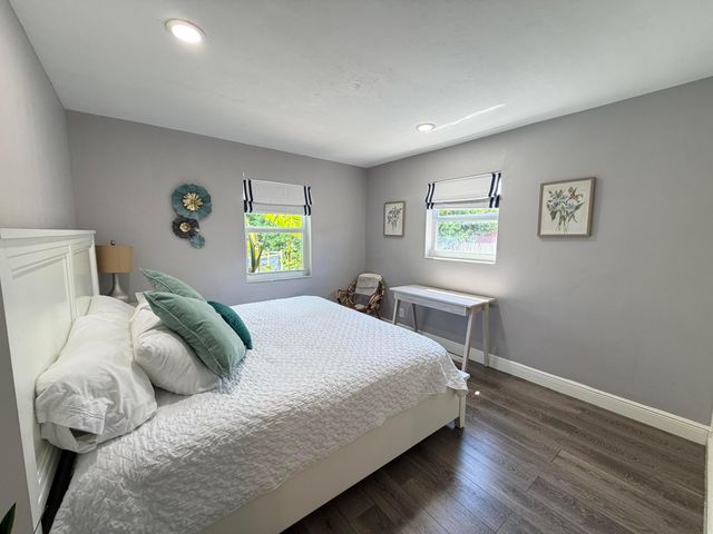 7610 S Olive Avenue, West Palm Beach, FL 33405