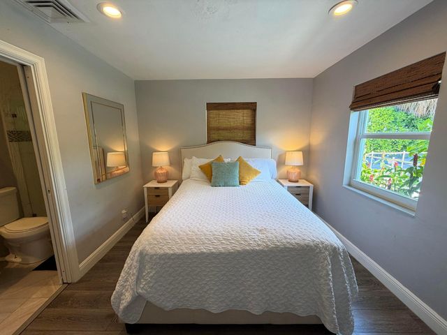 7610 S Olive Avenue, West Palm Beach, FL 33405