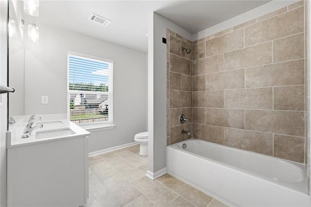 800 Eagles Nest Cove, Auburn, GA 30011