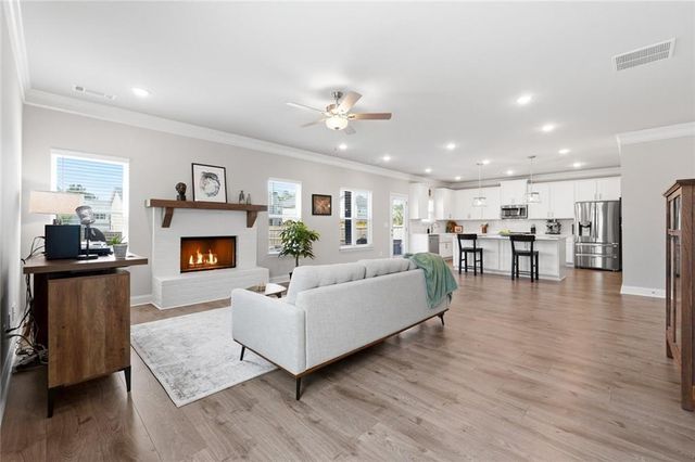 800 Eagles Nest Cove, Auburn, GA 30011