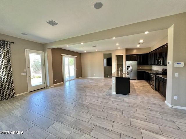 25236 N 106TH Drive, Peoria, AZ 85383
