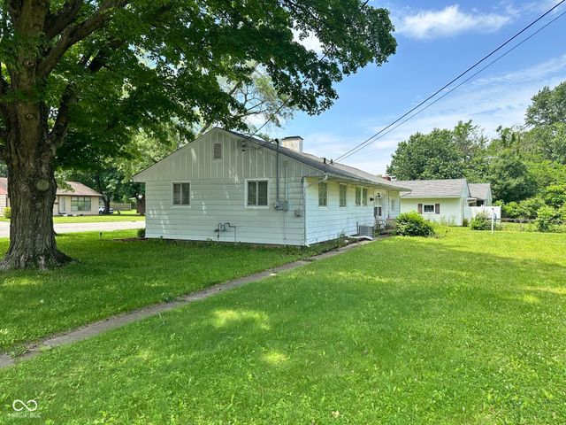2 W Tilden Drive, Brownsburg, IN 46112