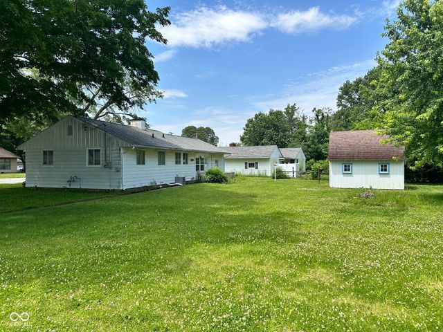 2 W Tilden Drive, Brownsburg, IN 46112