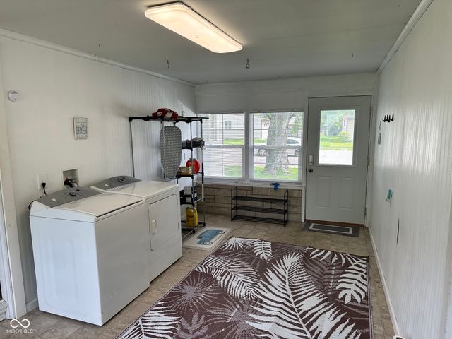 2 W Tilden Drive, Brownsburg, IN 46112