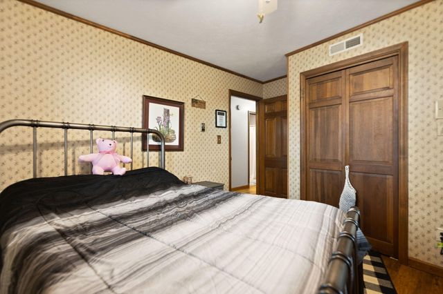 215 Hickory Avenue, Somerset, KY 42503