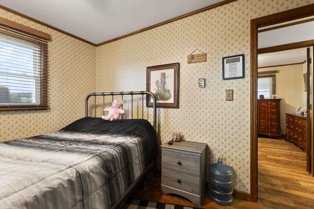 215 Hickory Avenue, Somerset, KY 42503