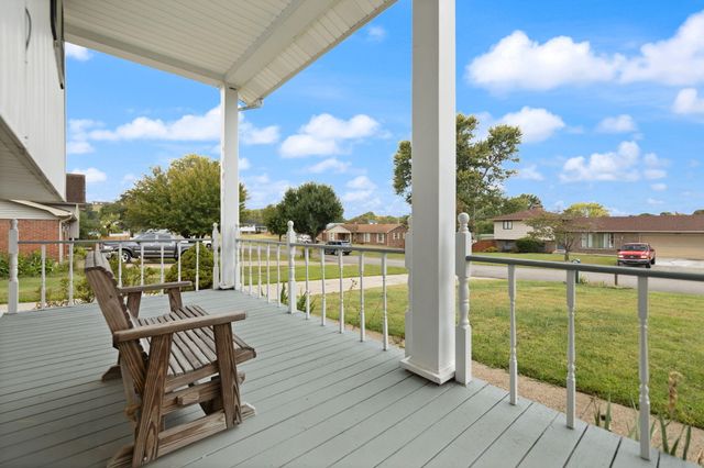 215 Hickory Avenue, Somerset, KY 42503