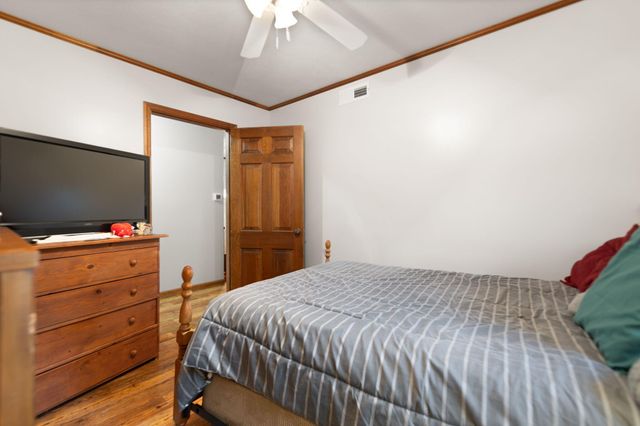 215 Hickory Avenue, Somerset, KY 42503