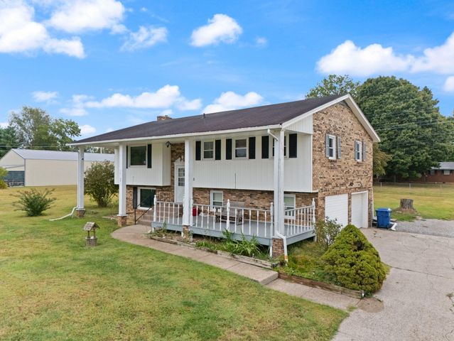 215 Hickory Avenue, Somerset, KY 42503