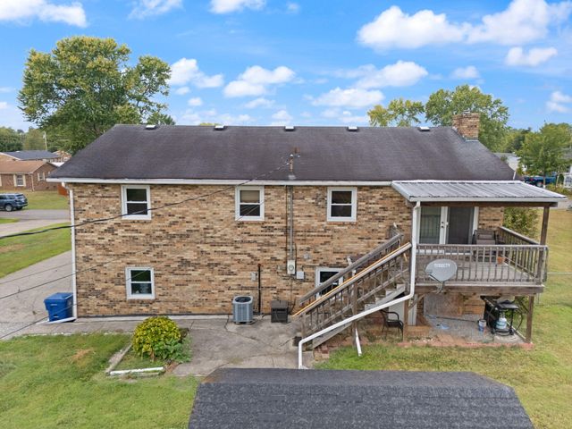 215 Hickory Avenue, Somerset, KY 42503