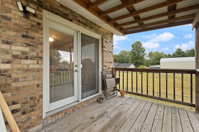 215 Hickory Avenue, Somerset, KY 42503