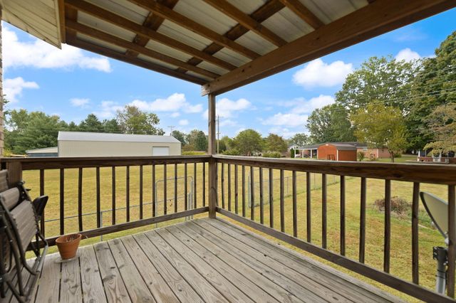 215 Hickory Avenue, Somerset, KY 42503