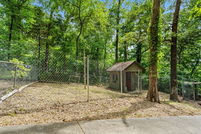 112 Bobcat Court, Forsyth, MO 65653